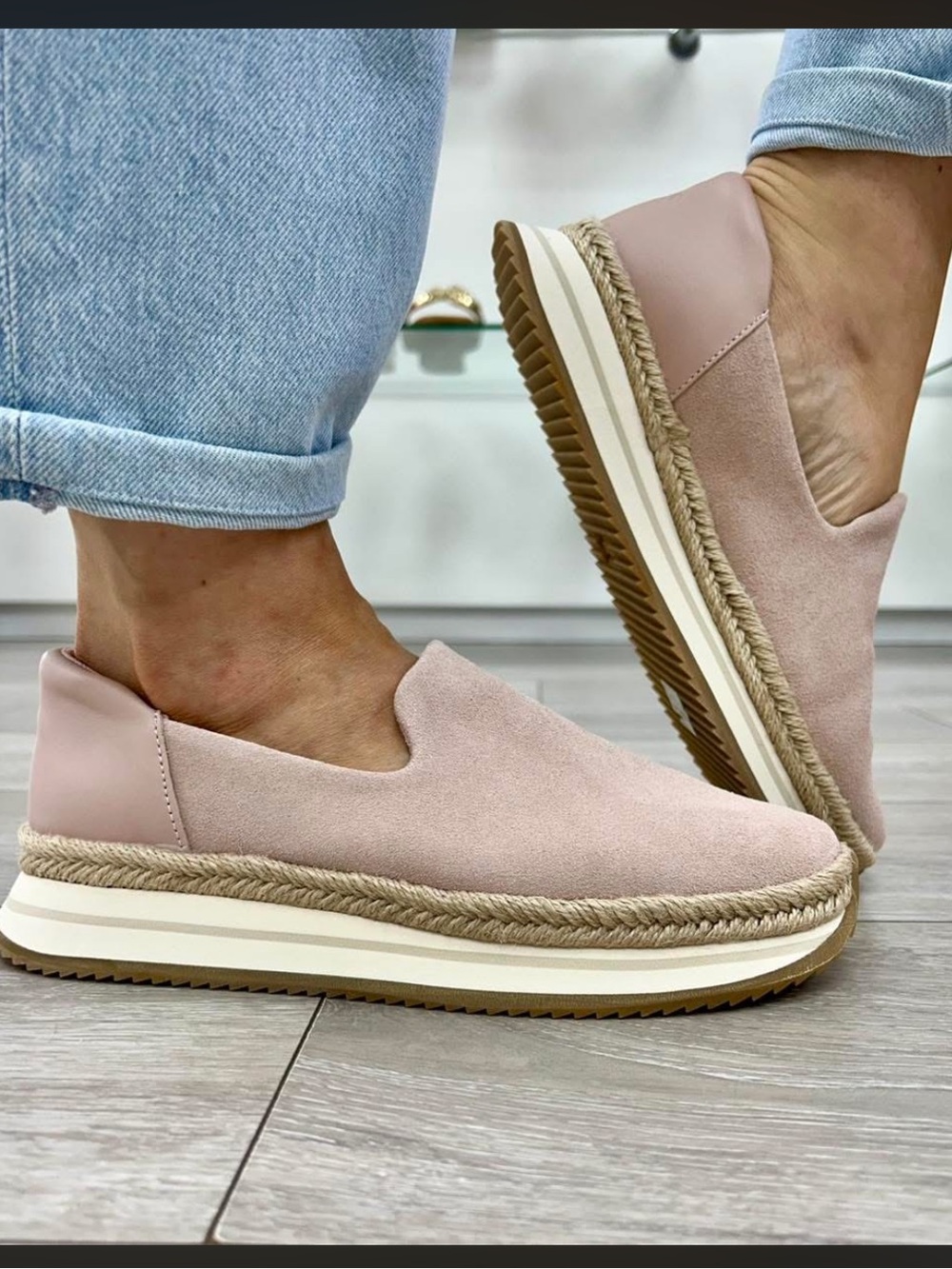 TOMS💗Slip-On LEATHER Espadrille Jocelyn SNEAKERS in Ballet Pink. Worn 1X! Sz 8.5